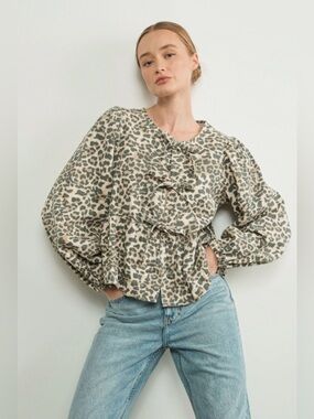 Aaron & Amber Amara Bow Denim Blouse in Leopard, Size S